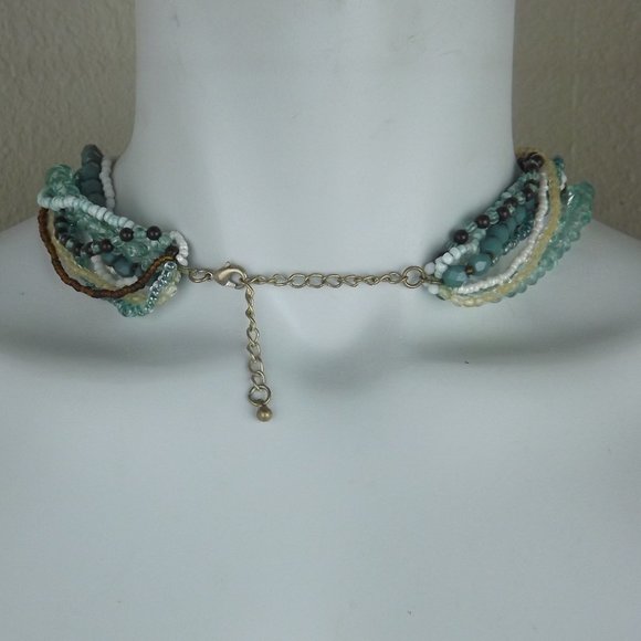 BOHO Design Beaded Pendent Necklace - Picture 3 of 3